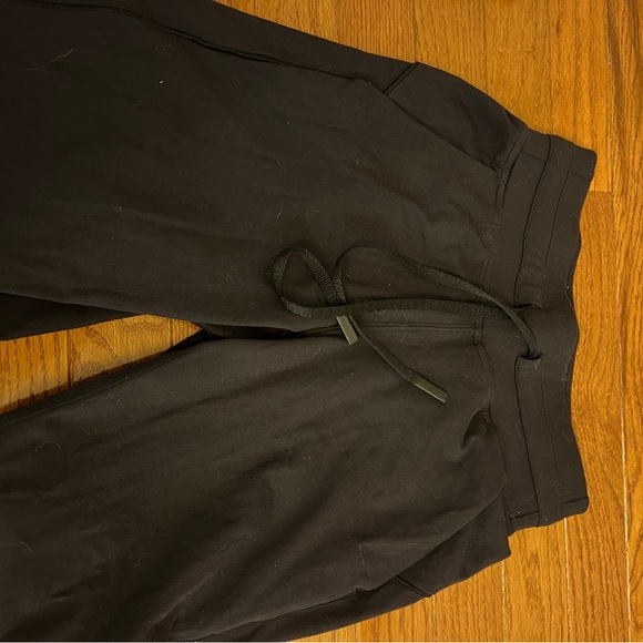Lululemon Ready to Rulu joggers - Picture 4 of 9